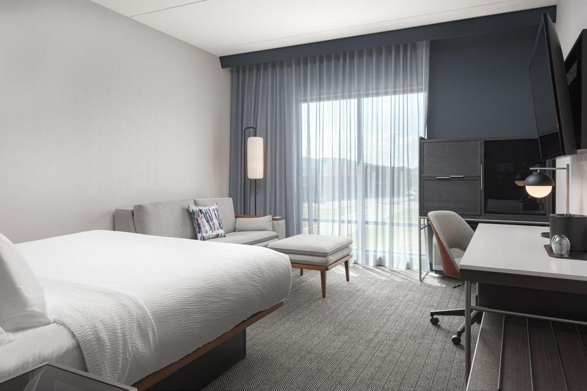 Courtyard By Marriott Nashville Смірна Екстер'єр фото